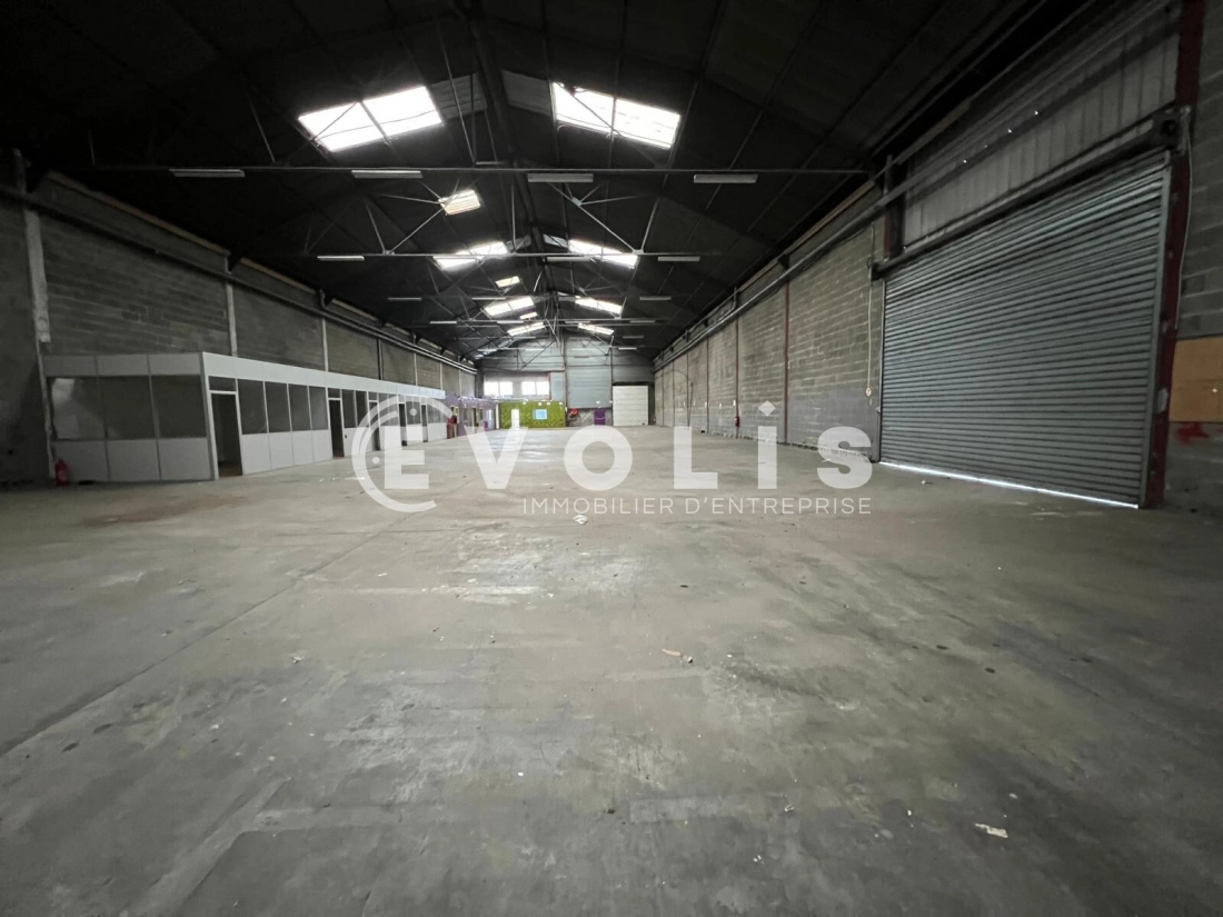 Photo 5 – location Entrepôts / activités	VENISSIEUX (69200)