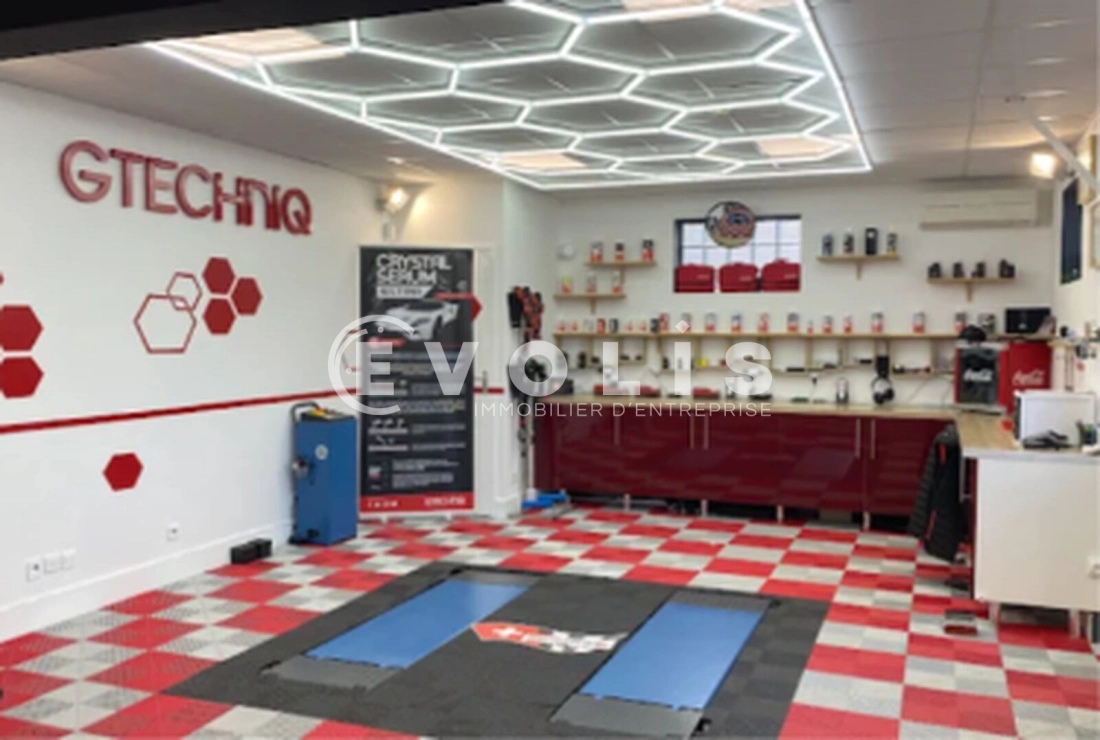 Photo 2 – location Locaux commerciaux	PESSAC (33600)