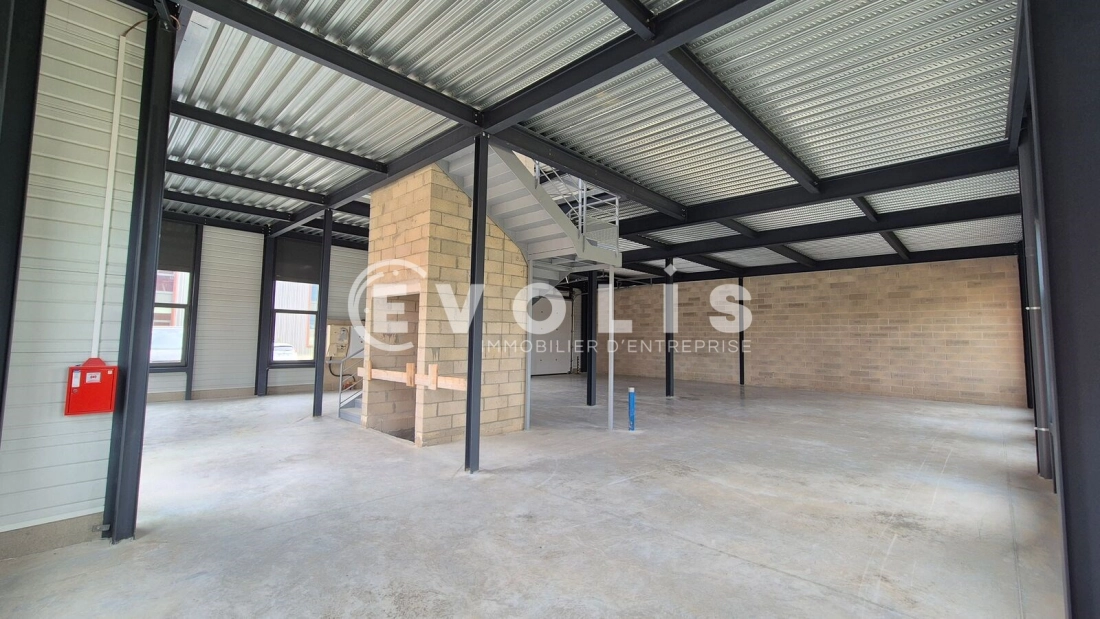 Photo 5 – location bureaux	SERRIS (77700)