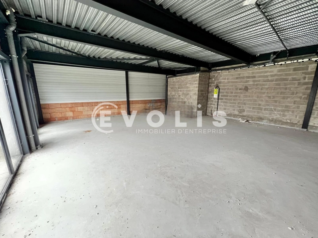 Photo 4 – location Locaux commerciaux	FONTENAY-LE-VICOMTE (91540)