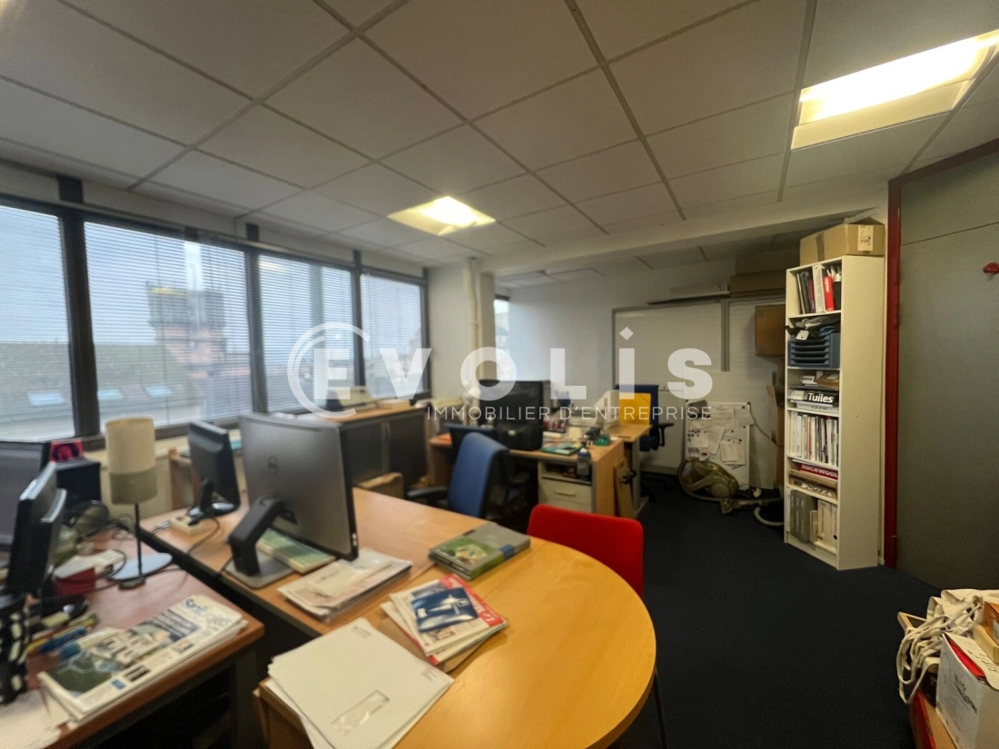 Photo 5 – location bureaux	MONTREUIL (93100)