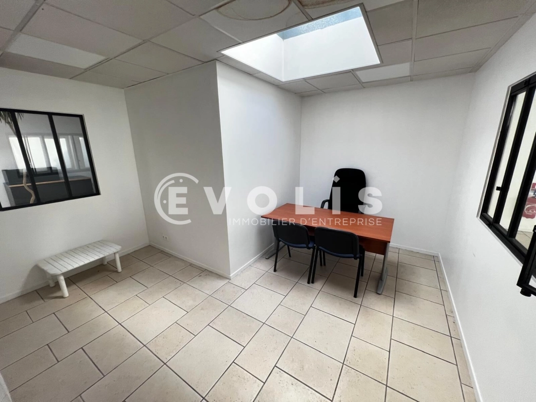 Photo 2 – location bureaux	CROSNE (91560)