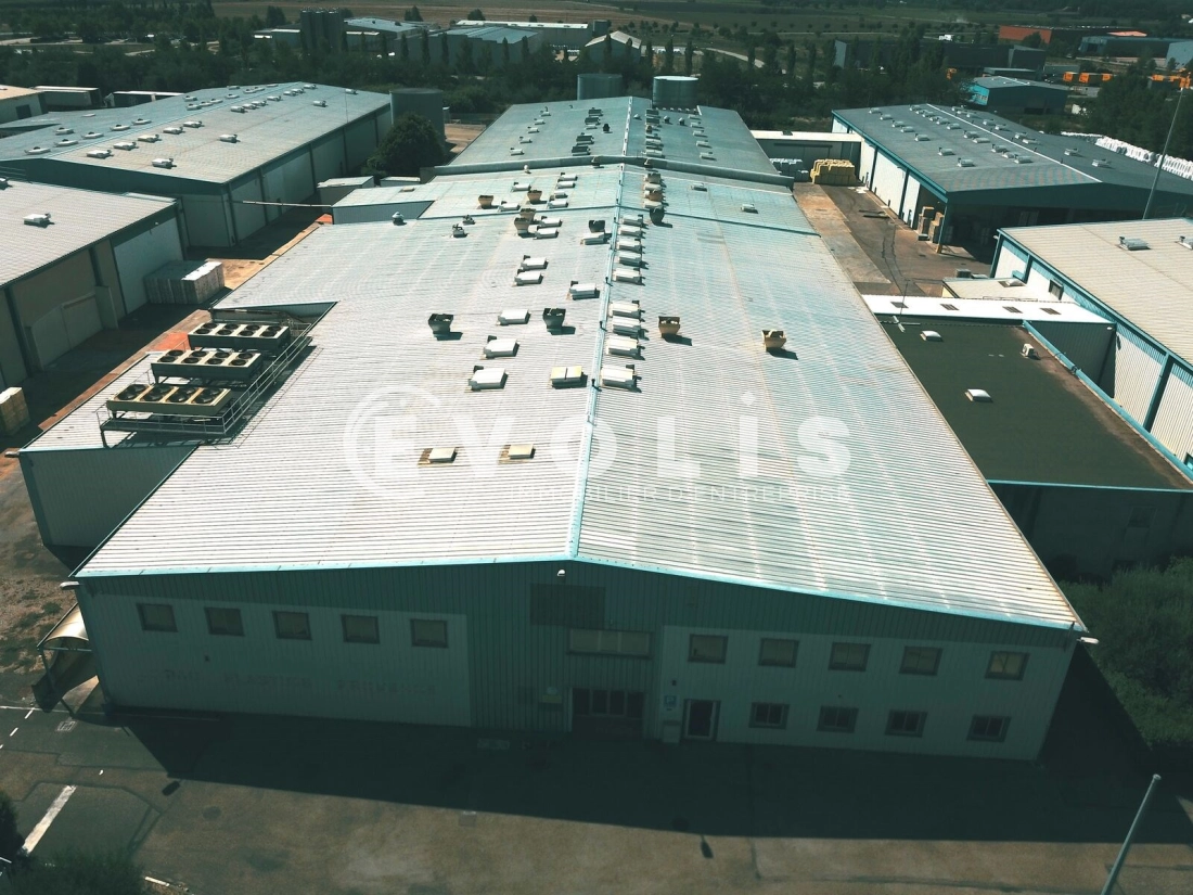 Photo 4 – location Entrepôts / activités	TARASCON (13150)