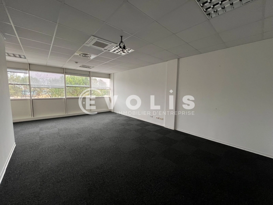 Photo 2 – location bureaux	MERIGNAC (33700)
