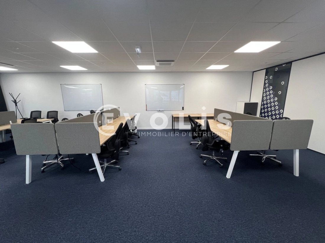 Photo 2 – vente bureaux	CHESSY (77700)