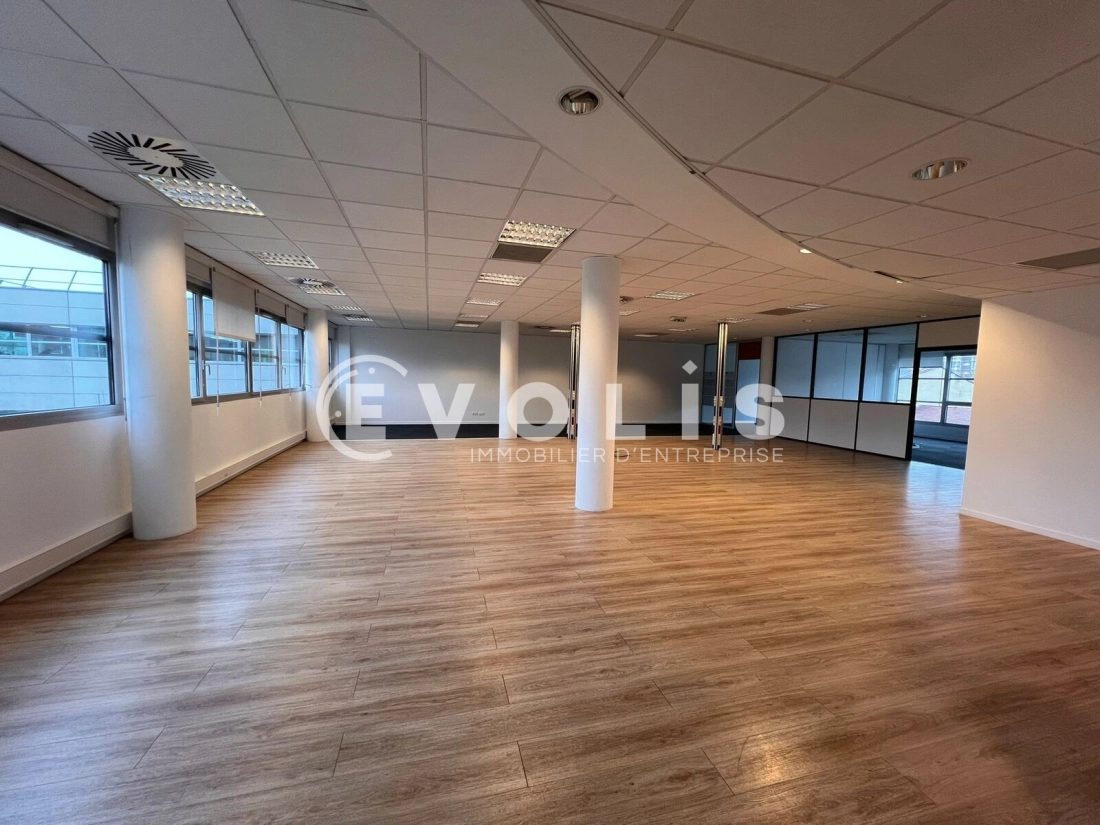Photo 1 – location bureaux	BORDEAUX (33000)