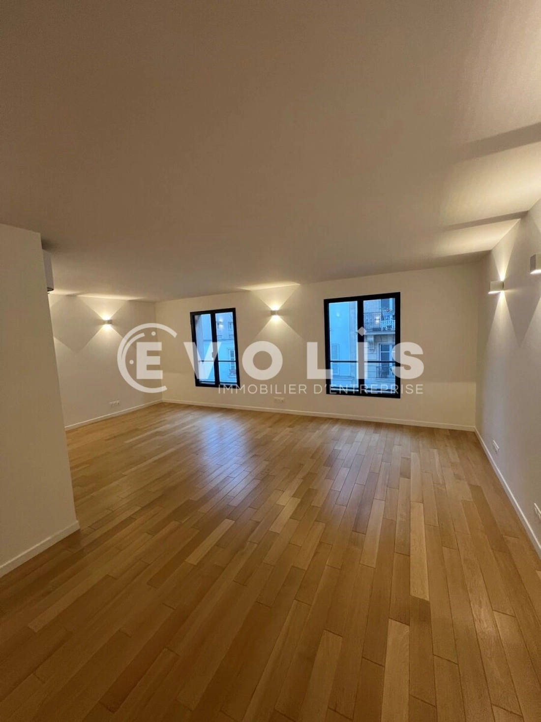 Photo 4 – location bureaux	PARIS (75017)