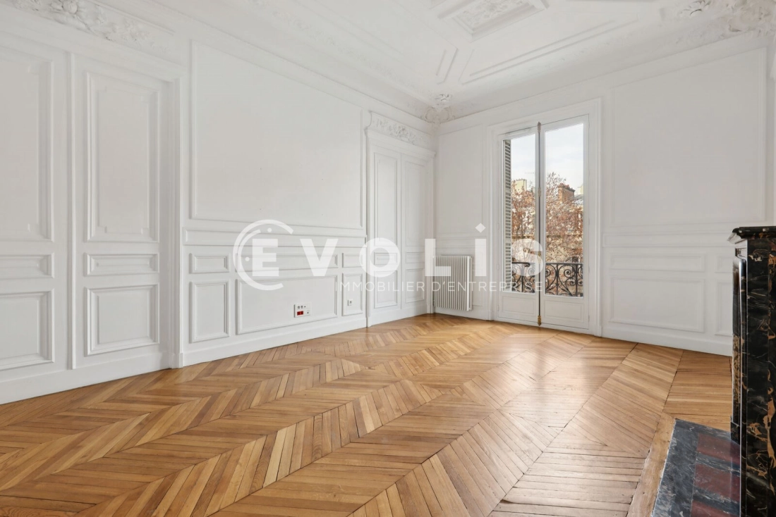 Photo 6 – location bureaux	PARIS (75008)