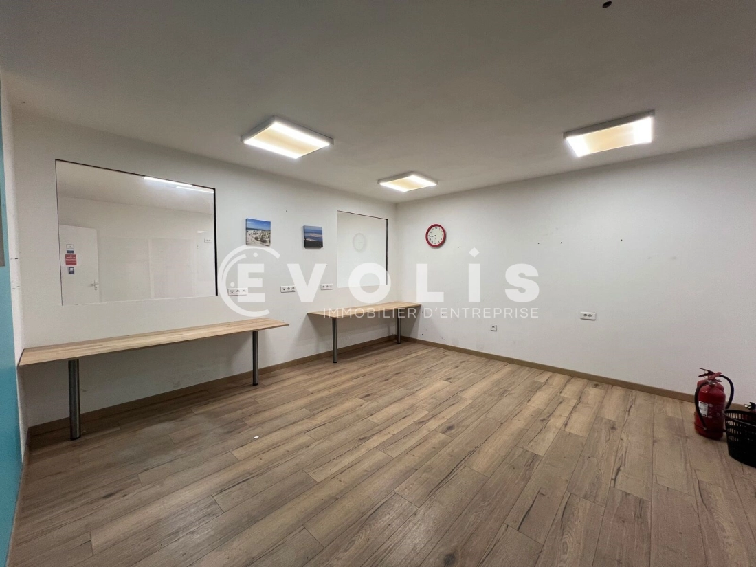 Photo 7 – location Entrepôts / activités	MIOS (33380)