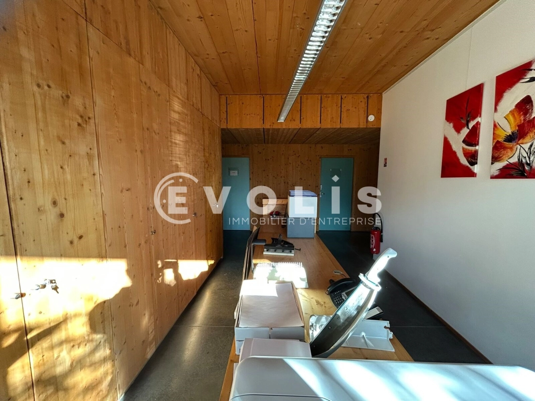 Photo 4 – vente bureaux	MARTILLAC (33650)