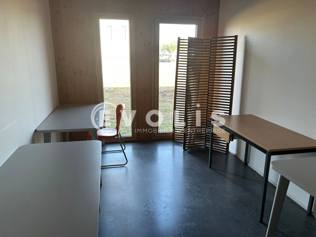 Photo 7 – vente bureaux	MARTILLAC (33650)