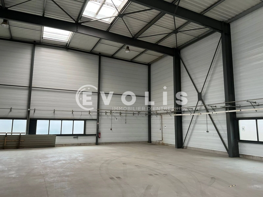 Photo 14 – location Entrepôts / activités	MEYZIEU (69330)