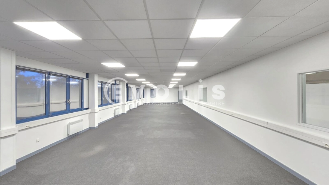 Photo 6 – location Entrepôts / activités	FRESNES (94260)