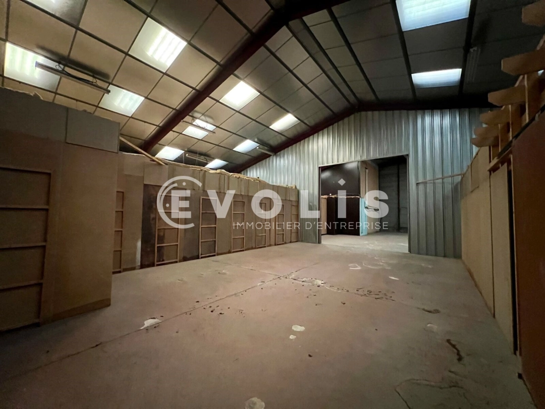 Photo 3 – location Entrepôts / activités	GRADIGNAN (33170)