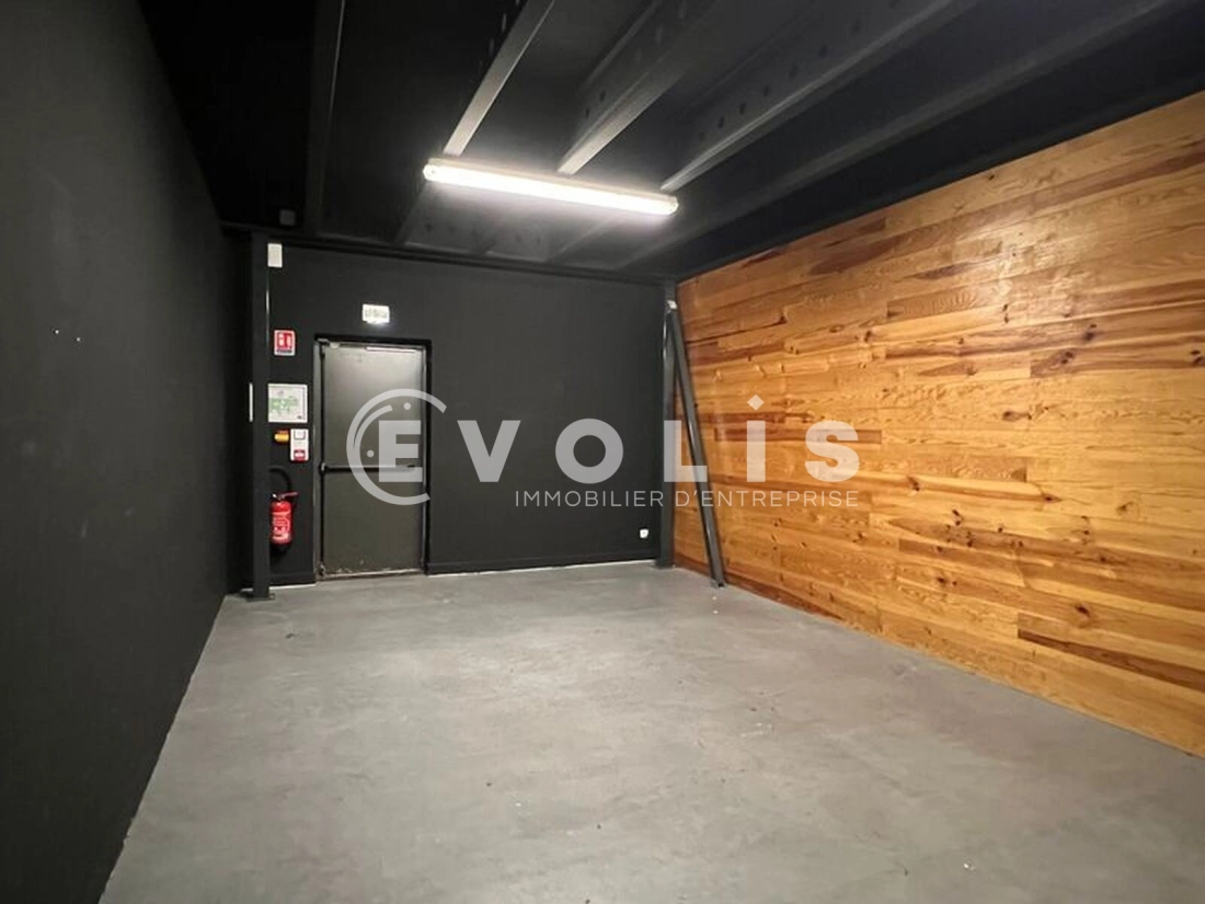 Photo 6 – location Entrepôts / activités	MERIGNAC (33700)