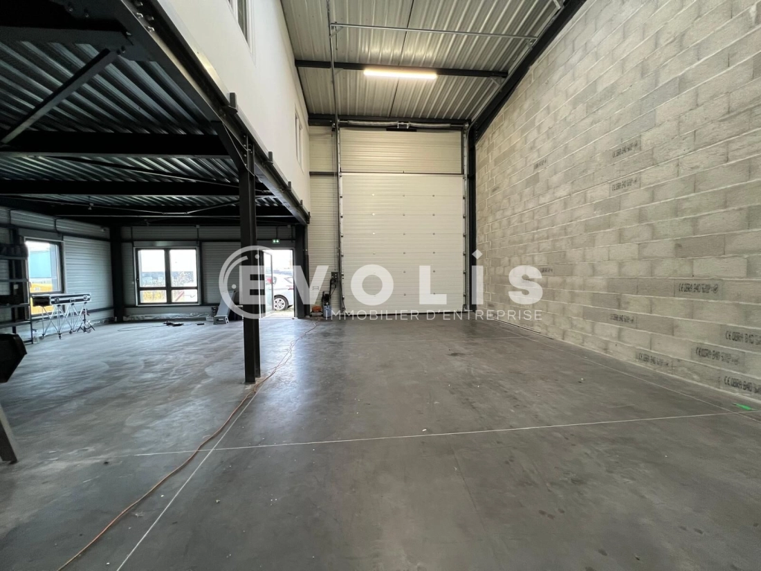 Photo 4 – location Entrepôts / activités	CORBAS (69960)