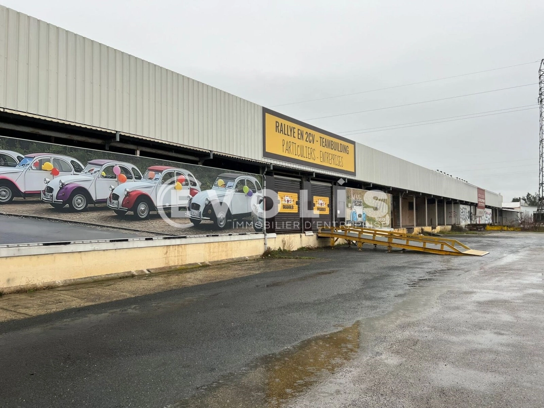 Photo 1 – vente Entrepôts / activités	VILLEFRANCHE SUR SAONE (69400)