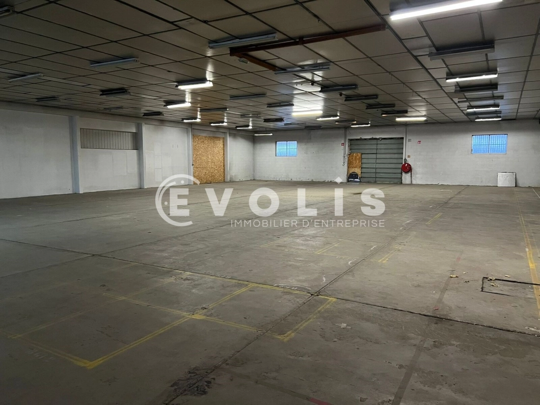 Photo 7 – vente Entrepôts / activités	VILLEFRANCHE SUR SAONE (69400)