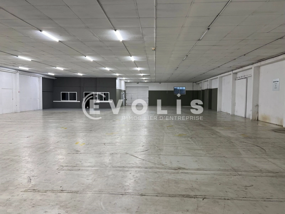 Photo 9 – vente Entrepôts / activités	VILLEFRANCHE SUR SAONE (69400)