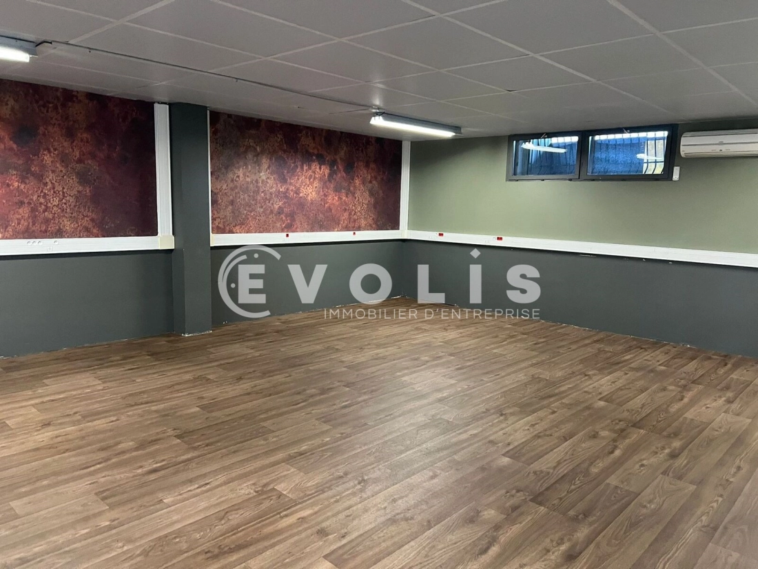 Photo 14 – vente Entrepôts / activités	VILLEFRANCHE SUR SAONE (69400)