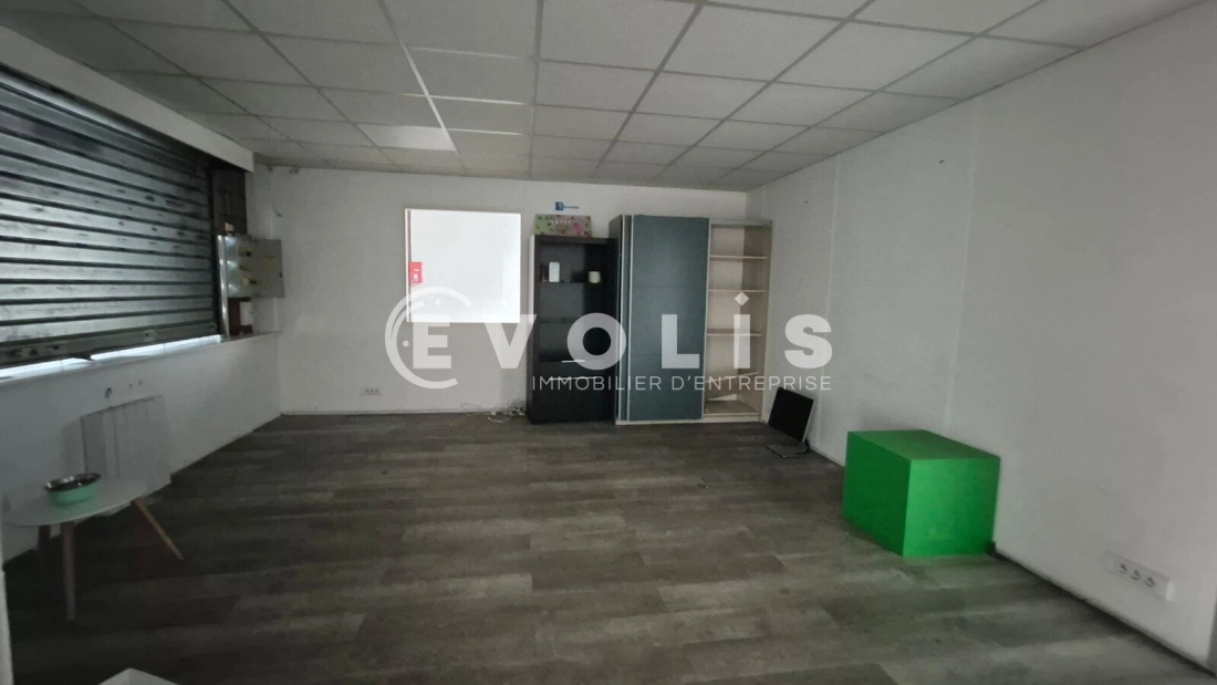 Photo 9 – location Entrepôts / activités	COLLEGIEN (77090)