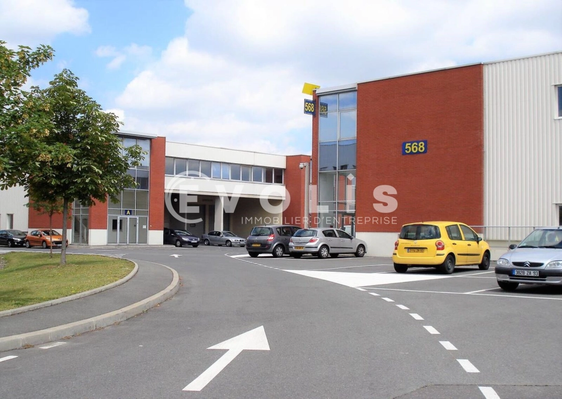 Photo 1 – location Entrepôts / activités	SAINT OUEN (93400)