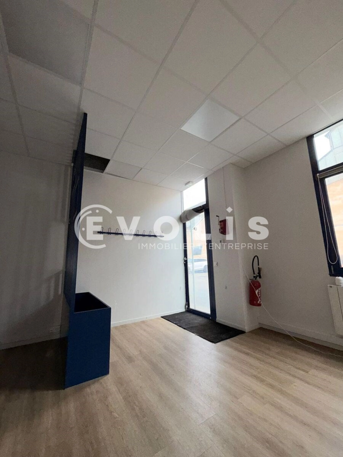 Photo 15 – location Entrepôts / activités	VILLEURBANNE (69100)