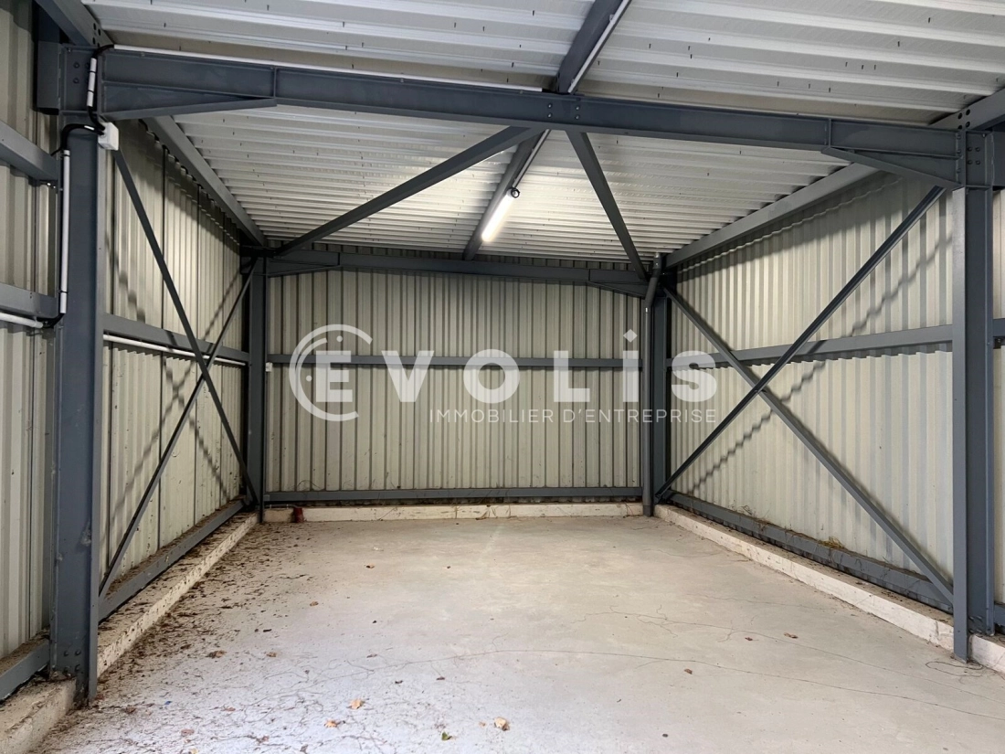 Photo 7 – location Entrepôts / activités	BRUGES (33520)