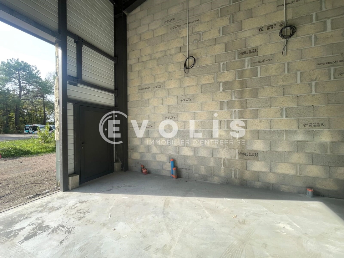 Photo 4 – vente Entrepôts / activités	MARCHEPRIME (33380)