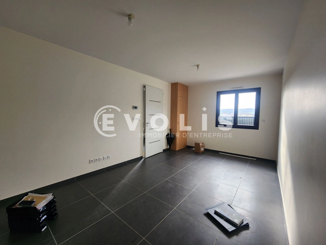 Photo 3 – location bureaux	VIENNE (38200)