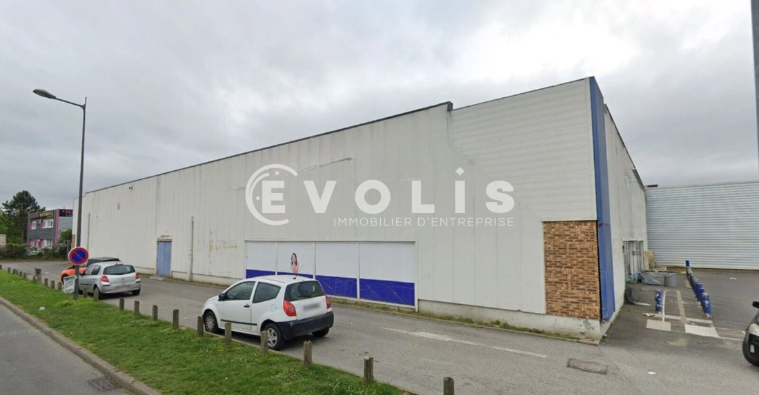 Photo 3 – location Locaux commerciaux	SAVIGNY LE TEMPLE (77176)