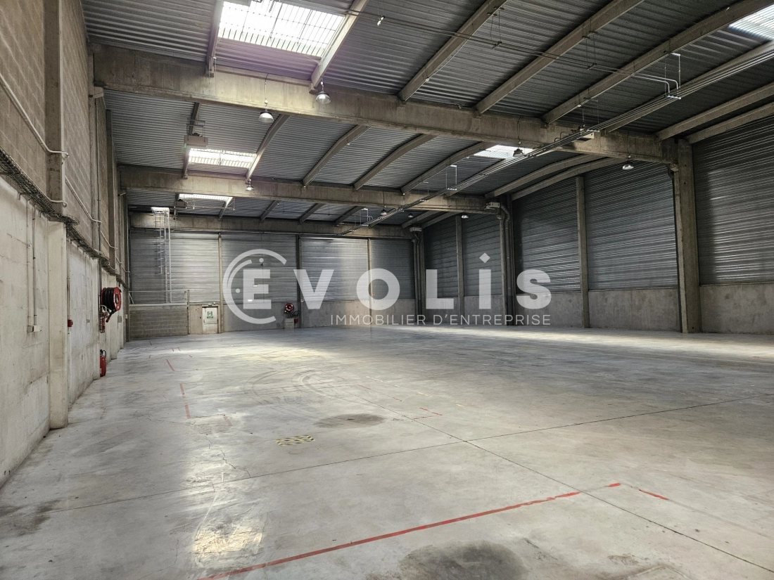 Photo 4 – location Entrepôts / activités	WISSOUS (91320)