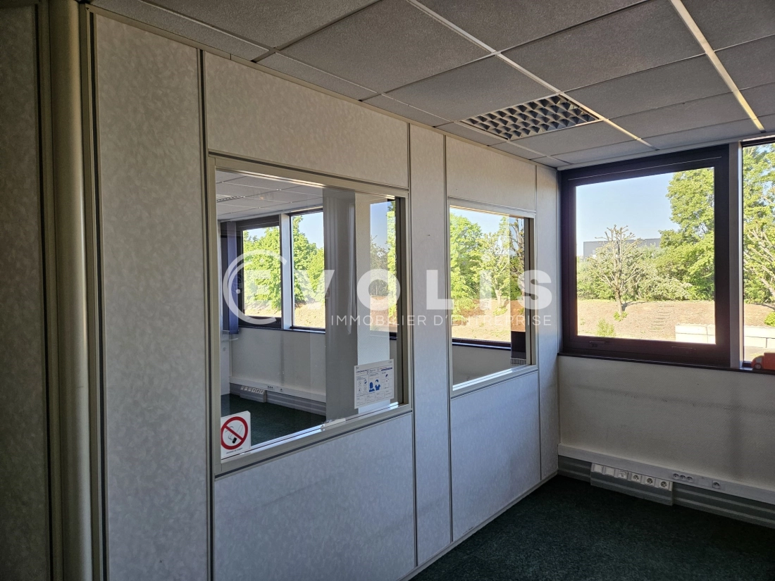 Photo 8 – location Entrepôts / activités	WISSOUS (91320)