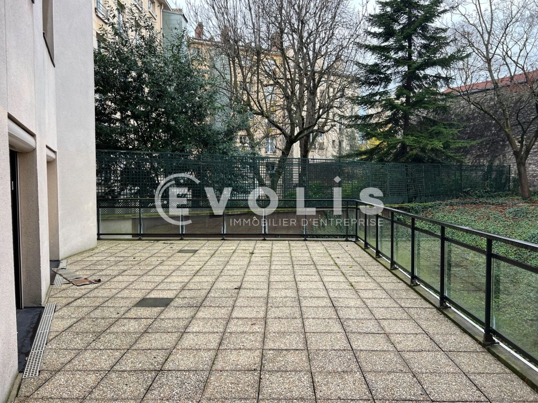 Photo 1 – location bureaux	PARIS (75013)