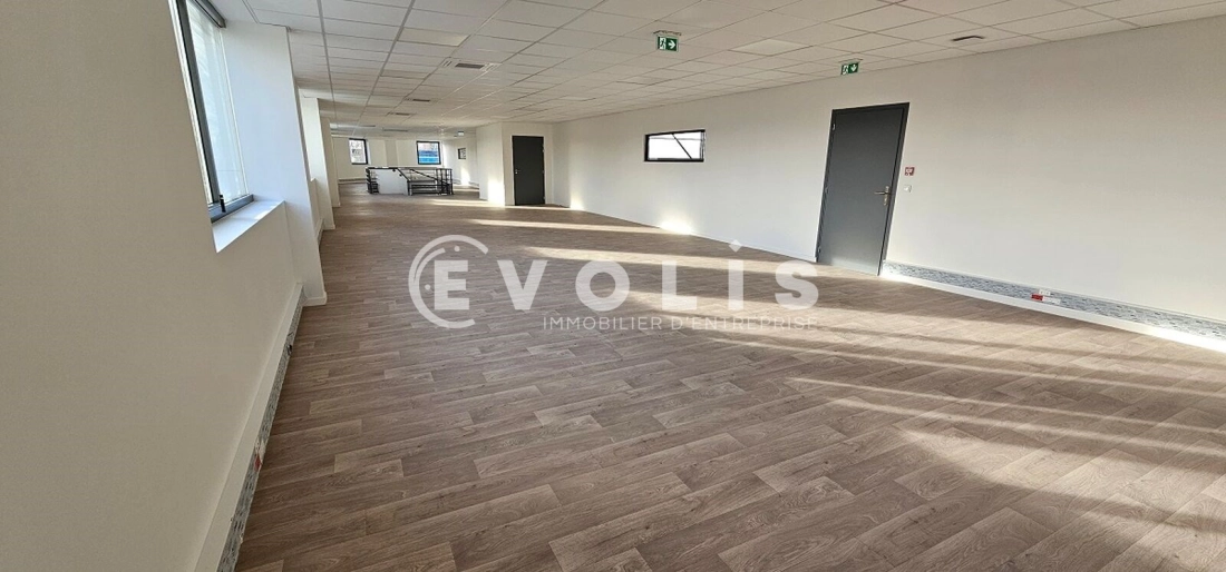 Photo 4 – location Entrepôts / activités	TORCY (77200)