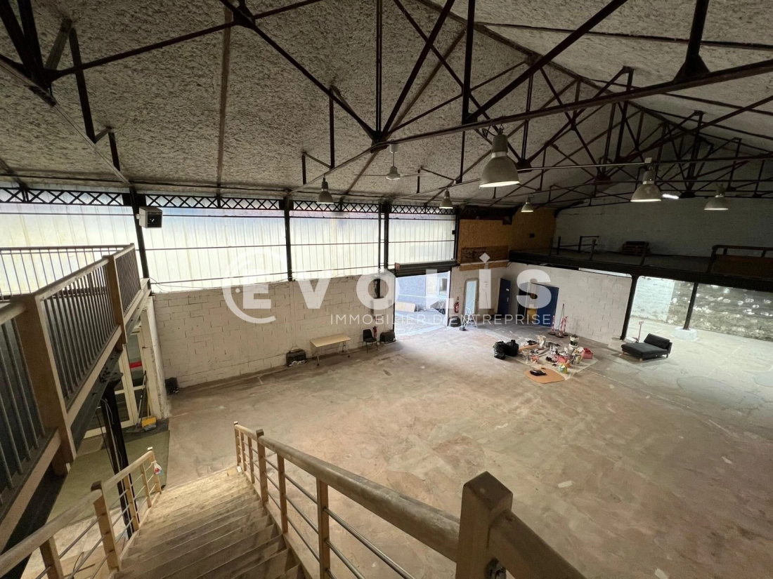 Photo 10 – location Entrepôts / activités	LYON (69007)