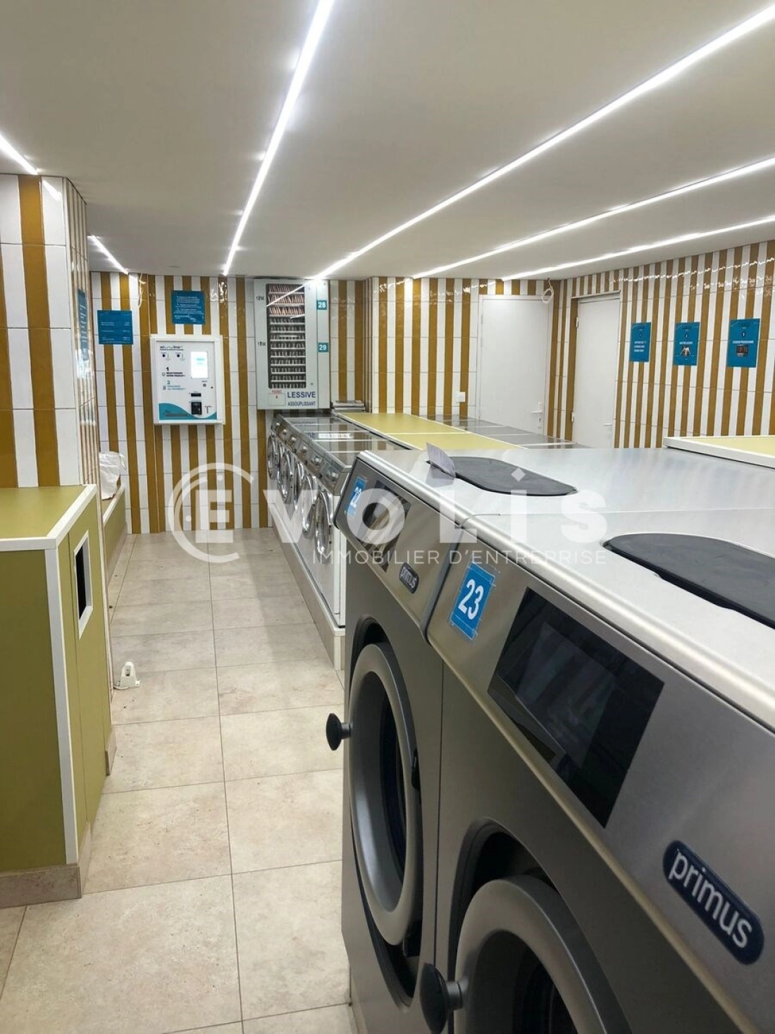 Photo 1 – location Locaux commerciaux	RUEIL MALMAISON (92500)