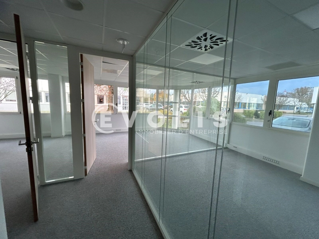 Photo 3 – location bureaux	MERIGNAC (33700)