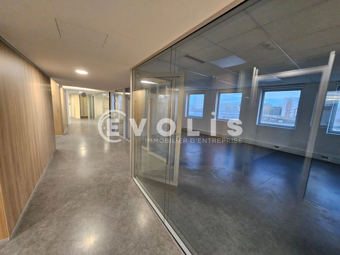 Photo 14 – location Entrepôts / activités	IVRY SUR SEINE (94200)