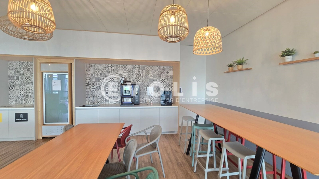 Photo 12 – location bureaux	IVRY SUR SEINE (94200)