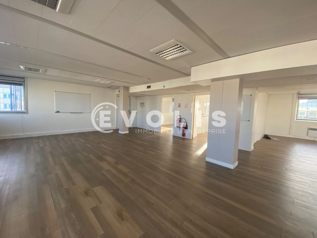 Photo 4 – location bureaux	NOISY LE GRAND (93160)