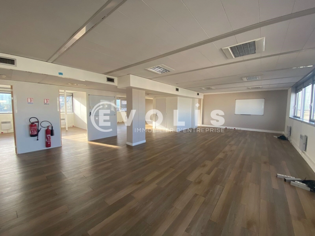 Photo 5 – location bureaux	NOISY LE GRAND (93160)