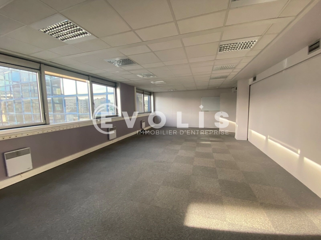 Photo 13 – location bureaux	NOISY LE GRAND (93160)