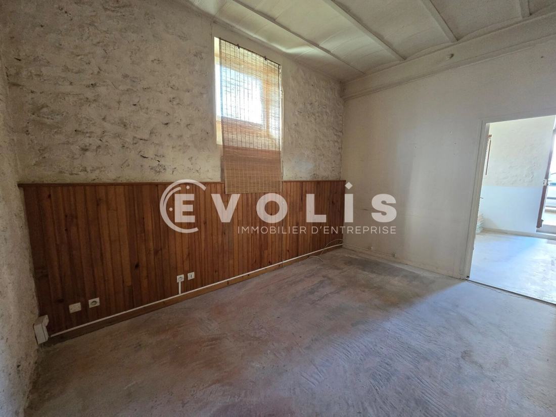 Photo 14 – location Entrepôts / activités	WISSOUS (91320)