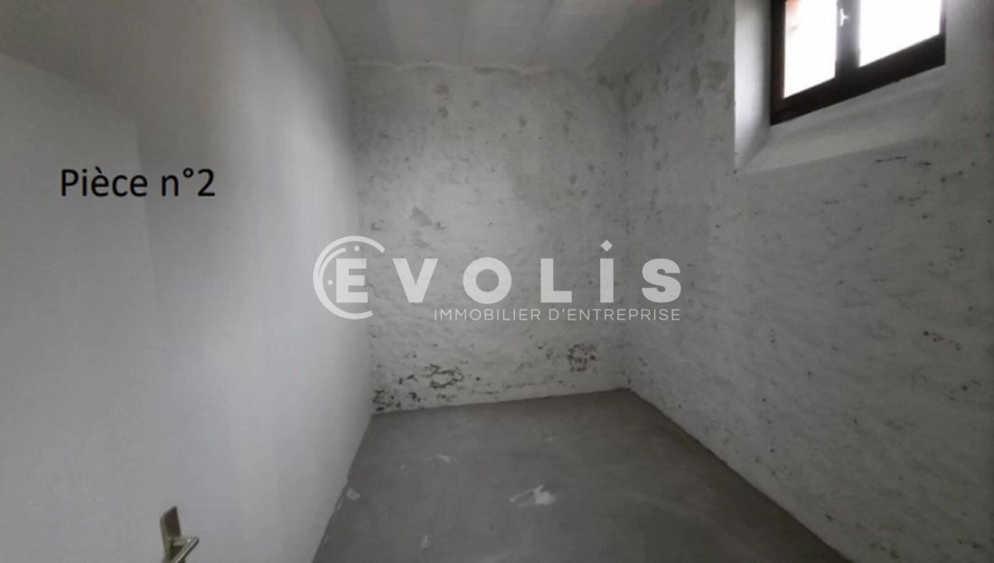 Photo 4 – location Entrepôts / activités	WISSOUS (91320)