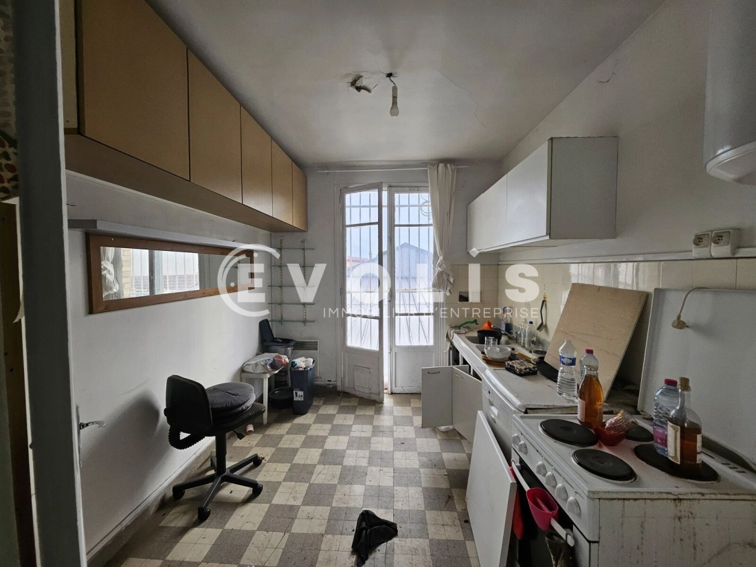 Photo 12 – vente Entrepôts / activités	ARCUEIL (94110)