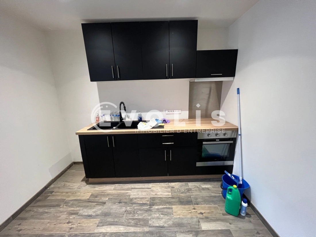 Photo 11 – location Entrepôts / activités	BRIE COMTE ROBERT (77170)