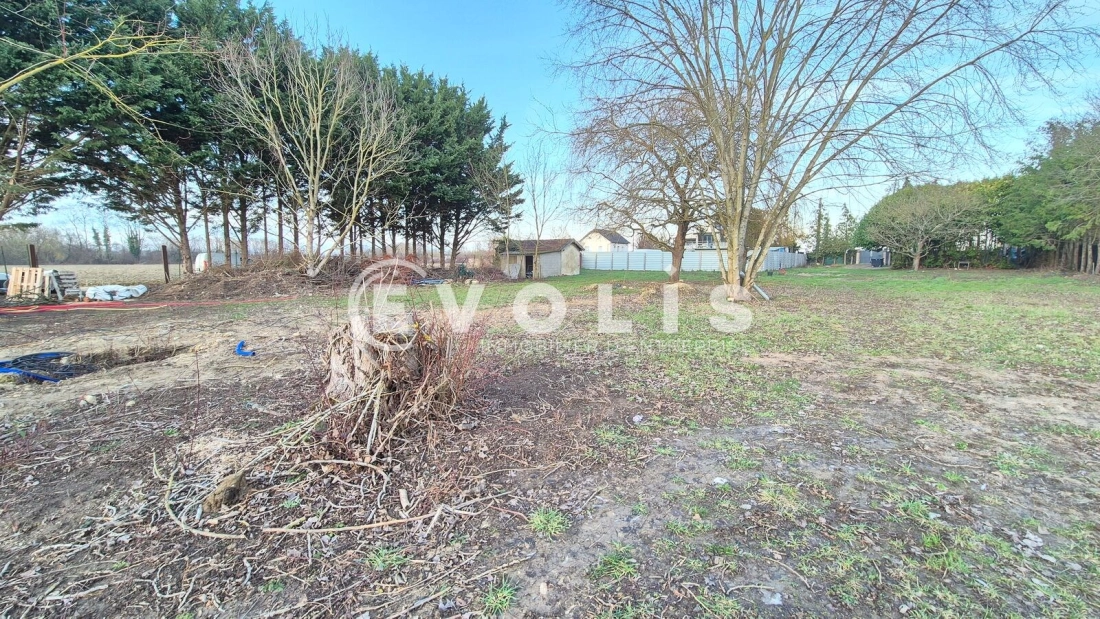 Photo 2 – location Terrains	ISLES LES VILLENOY (77450)