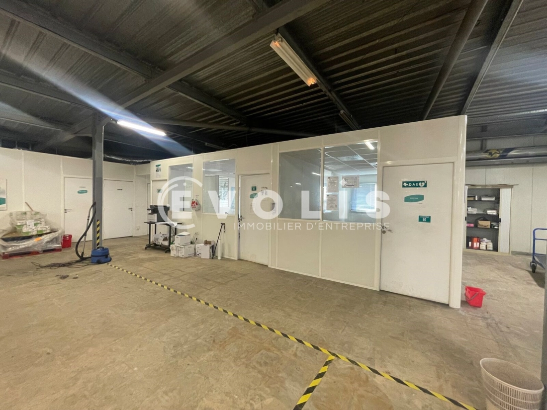 Photo 3 – location Entrepôts / activités	BORDEAUX (33300)