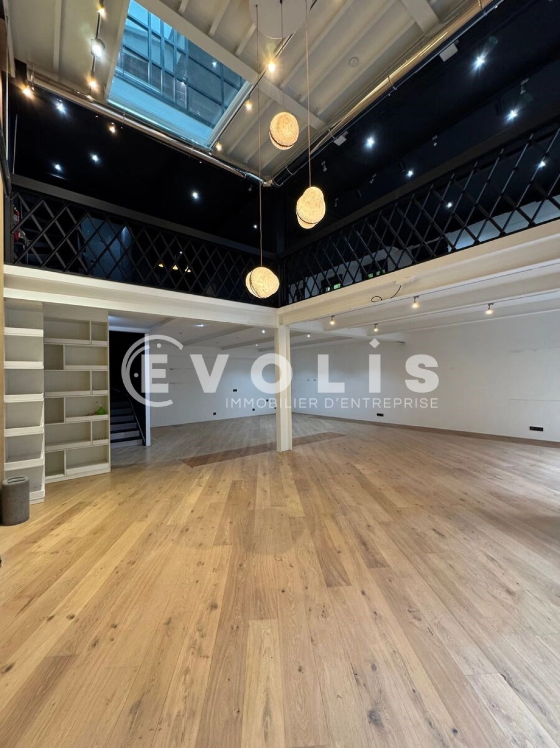 Photo 3 – location bureaux	PARIS (75011)